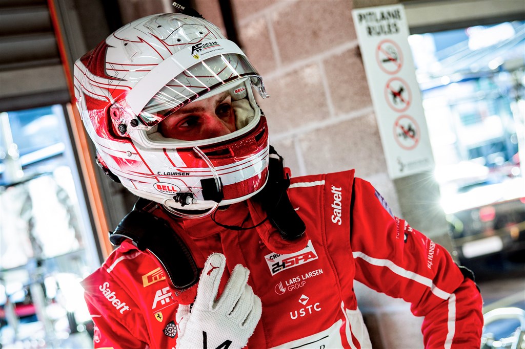 (Foto: Selected Car Racing)